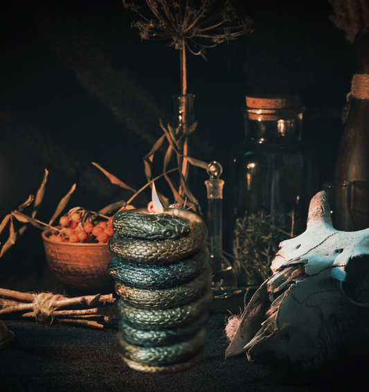 𝒮𝐸𝑅𝒫𝐸𝒩𝒯𝐼𝒩𝐸 - Ritual Pillar Candle