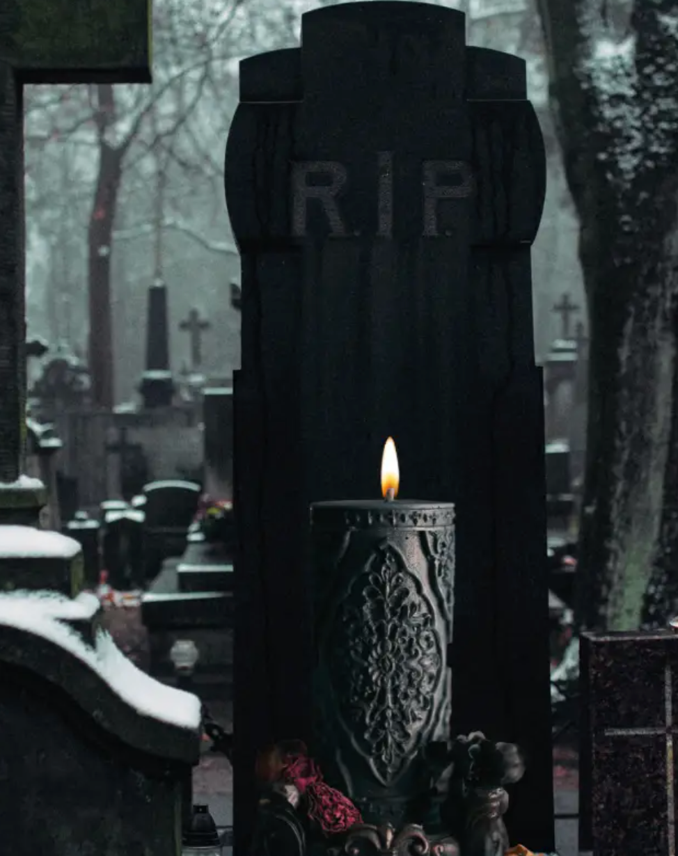 MIDNIGHT MOURNING - Ornate Ritual Beeswax Pillar Candle