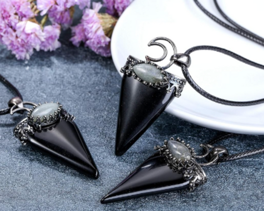 NYX - Crescent Moon, Black Onyx & Labradorite Necklace