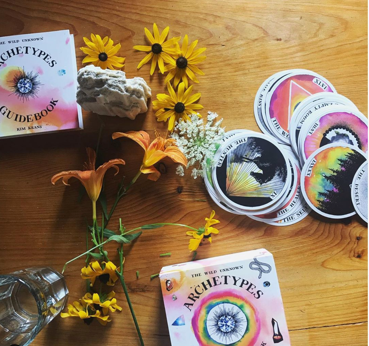 A R C H E T Y P E S - Deck & Guidebook